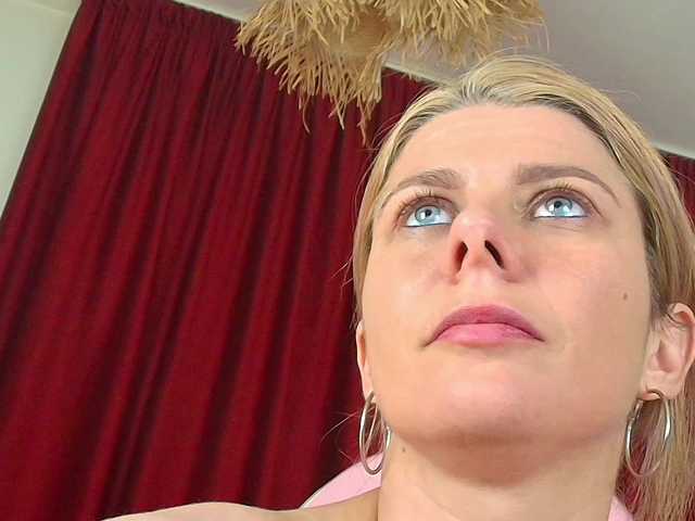 AnneBlueeyes