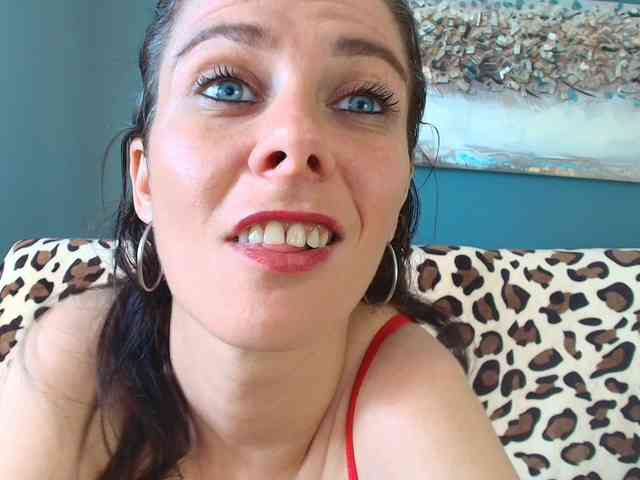 AnneBlueeyes webcam