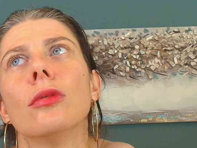 AnneBlueeyes webcam