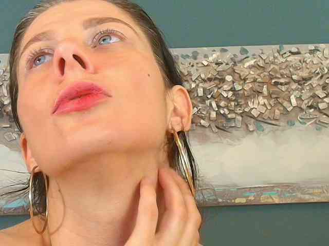 AnneBlueeyes webcam