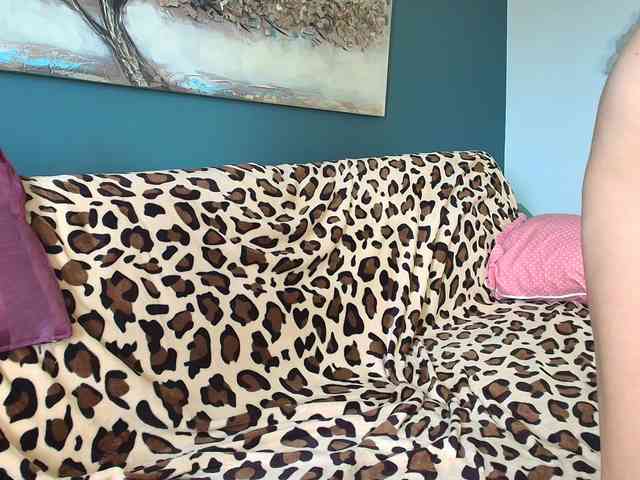 AnneBlueeyes webcam