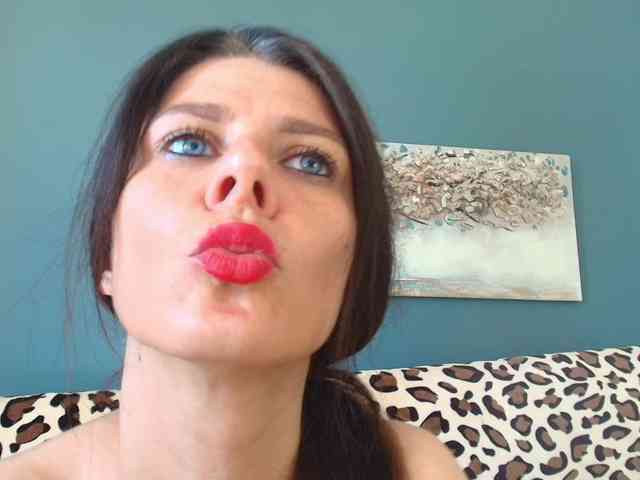 AnneBlueeyes webcam
