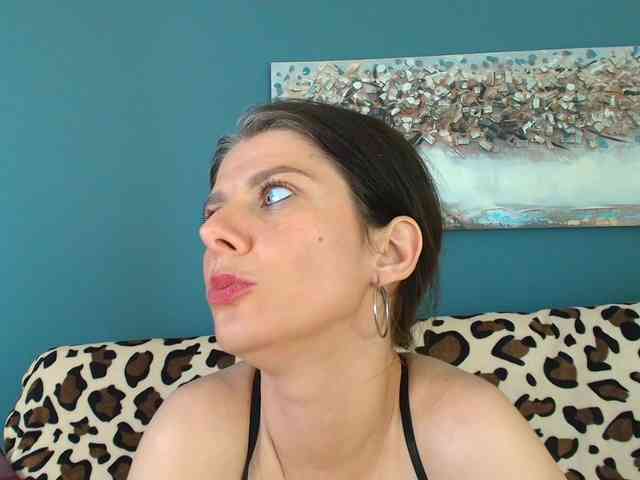 AnneBlueeyes webcam