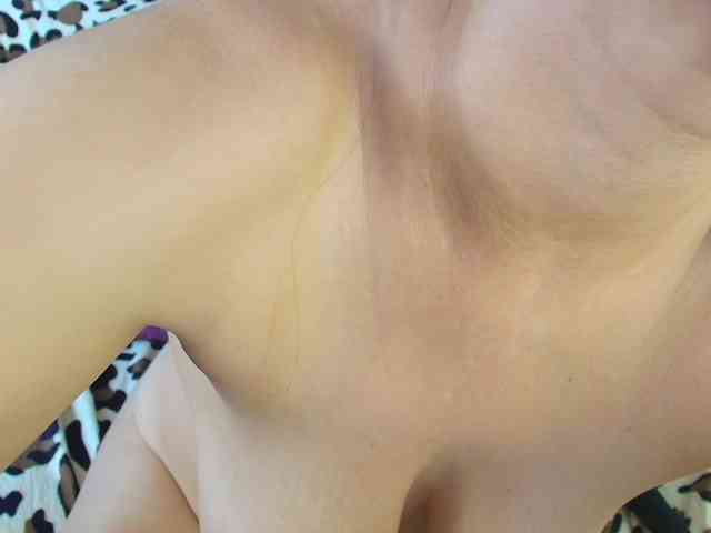 AnneBlueeyes webcam