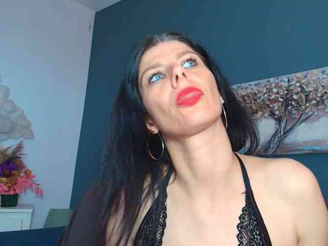 AnneBlueeyes webcam
