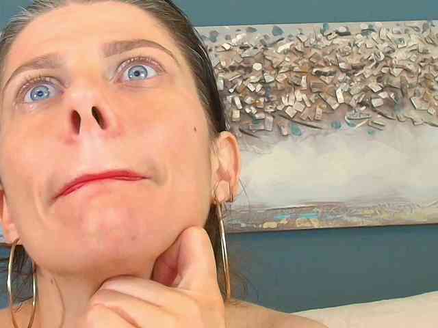 AnneBlueeyes webcam
