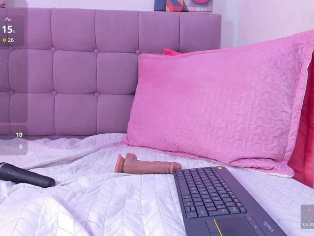 Hellen-star live cam on BongaCams