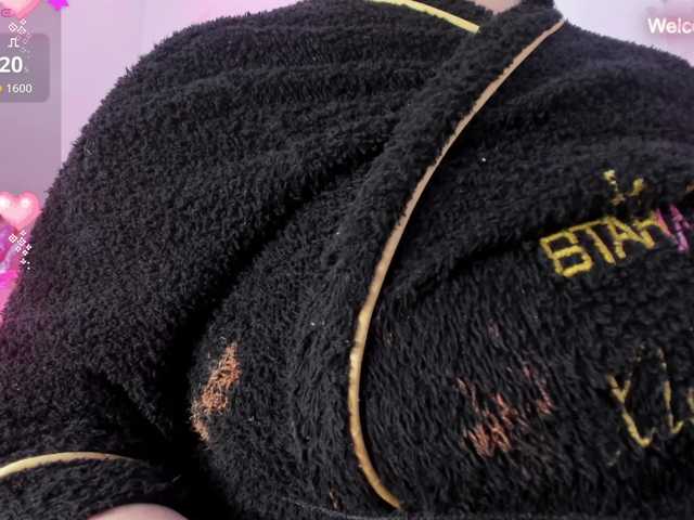 Hellen-star live webcam show