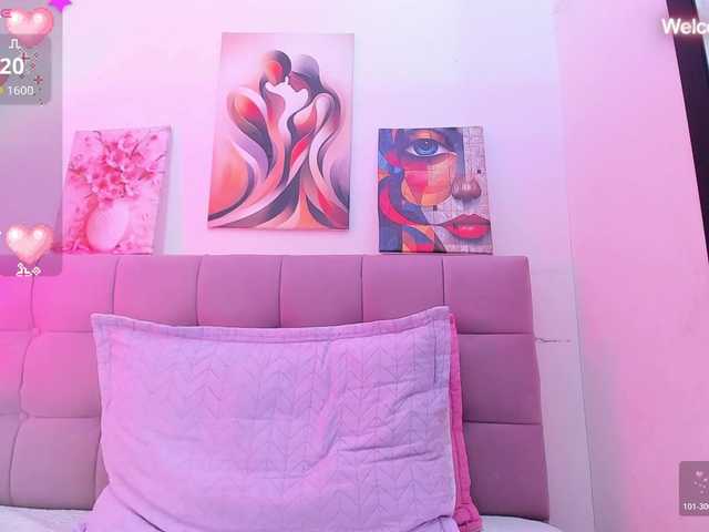 Hellen-star live webcam show