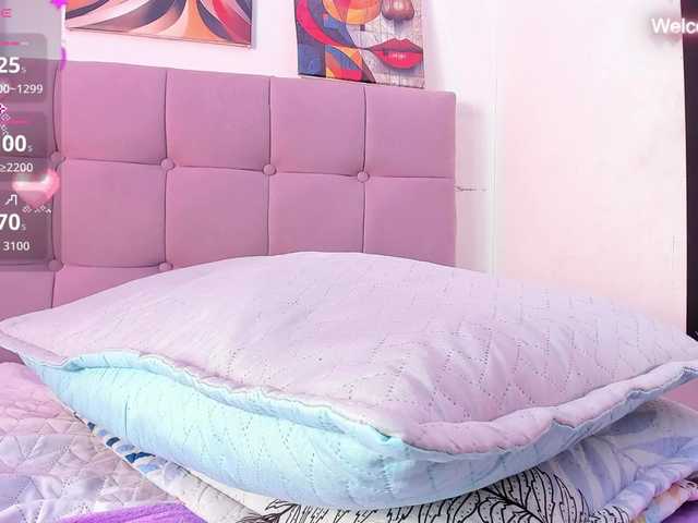 Hellen-star live cam on BongaCams