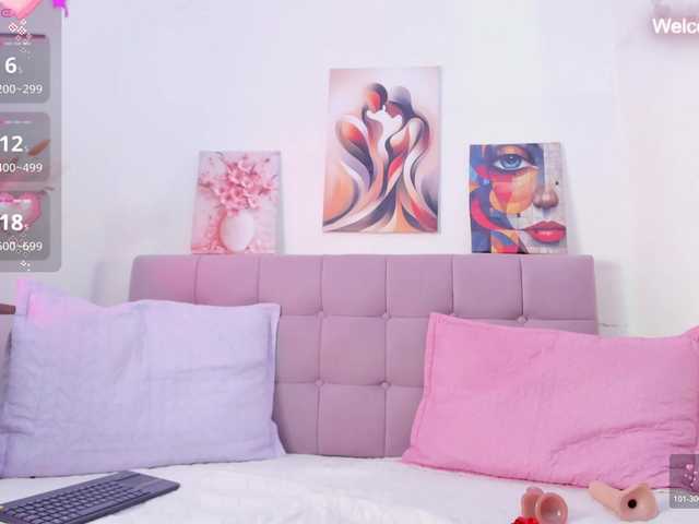 Hellen-star live webcam show
