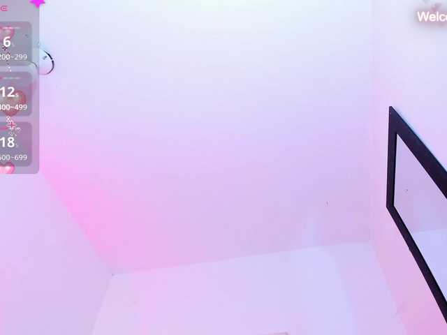 Hellen-star live cam on BongaCams