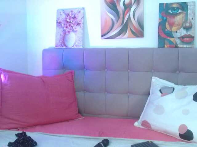 Hellen-star's BongaCams show and profile