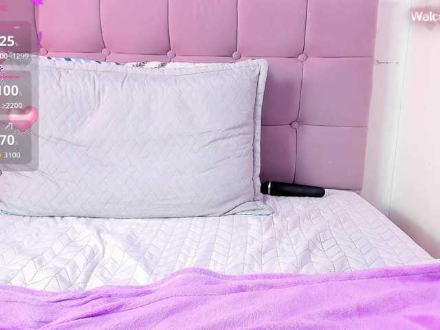 Hellen-star Live Cam on BongaCams