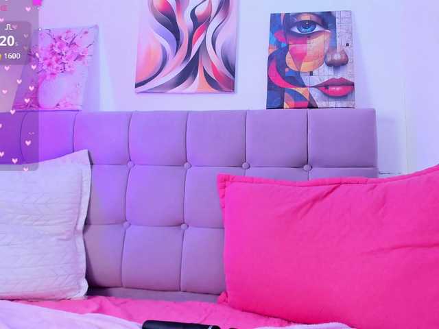 Hellen-star live cam on BongaCams