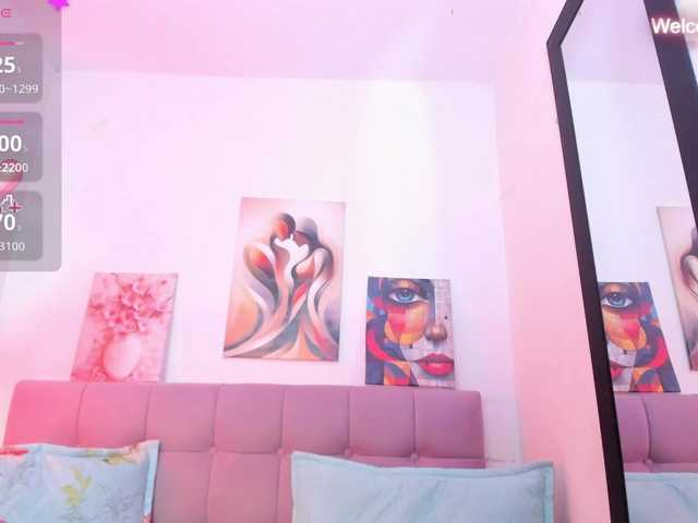 Hellen-star live cam on BongaCams