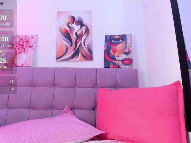 Hellen-star Live Webcam on BongaCams