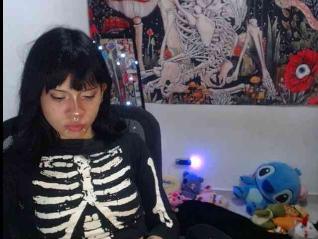 Modella: hachi-kitty
