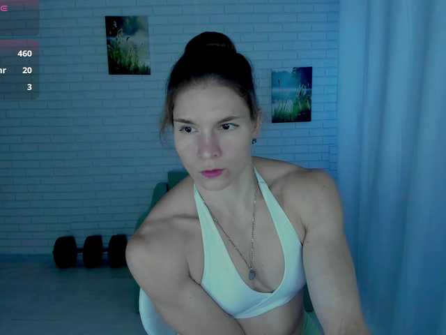 Lisa-Ray live webcam show