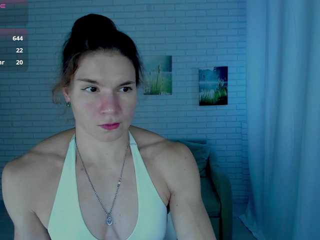 Lisa-Ray live webcam show