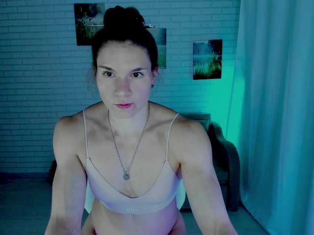 Lisa-Ray live cam on BongaCams
