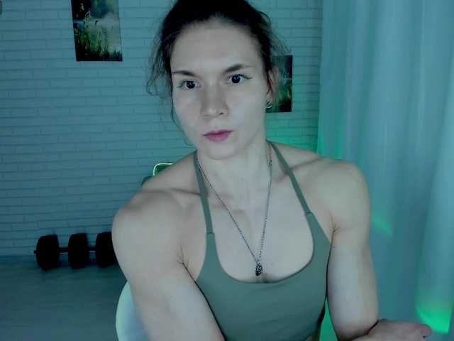Lisa-Ray live cam on BongaCams