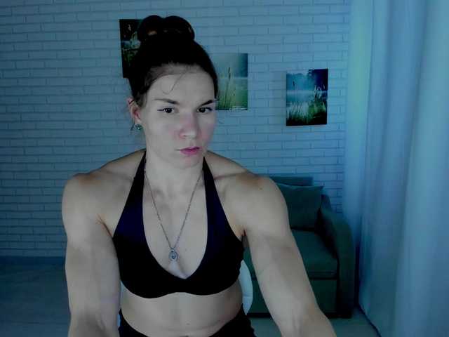 lisa-ray cam belle