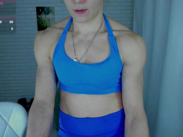 Lisa-Ray live cam preview