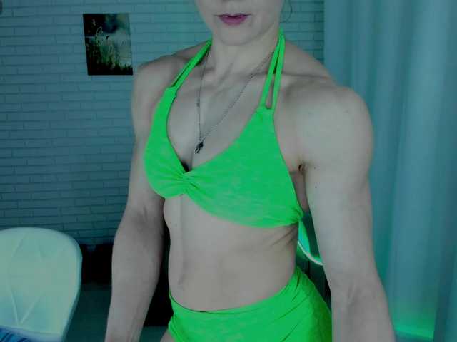 Lisa-Ray live cam on BongaCams