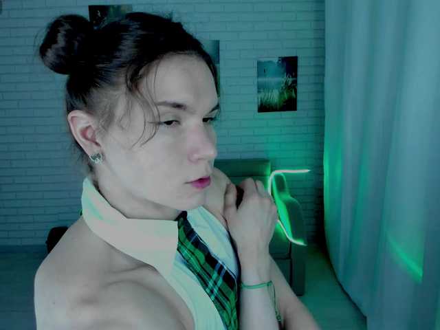 Lisa-Ray live cam on BongaCams