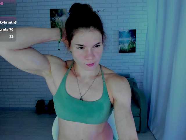Lisa-Ray live cam on BongaCams