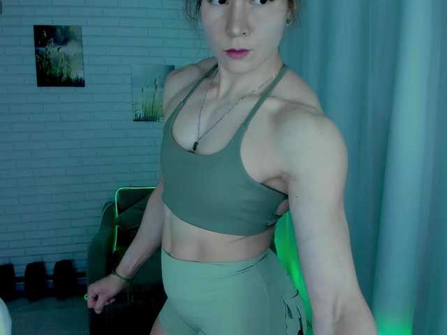 Lisa-Ray live cam on BongaCams