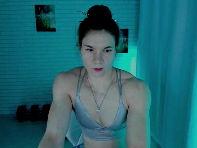Lisa-Ray live cam on BongaCams