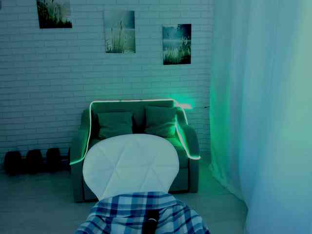 Lisa-Ray webcam