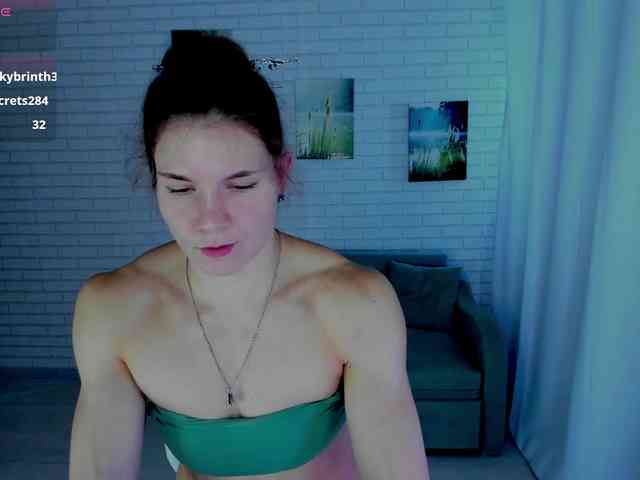 Lisa-Ray webcam