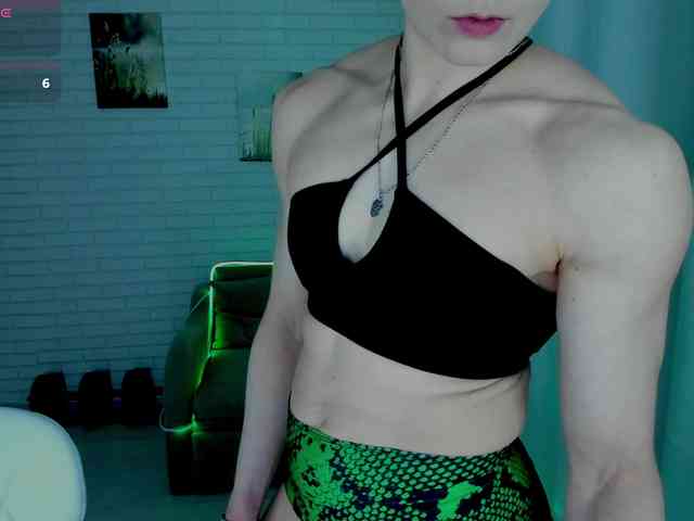 Lisa-Ray webcam