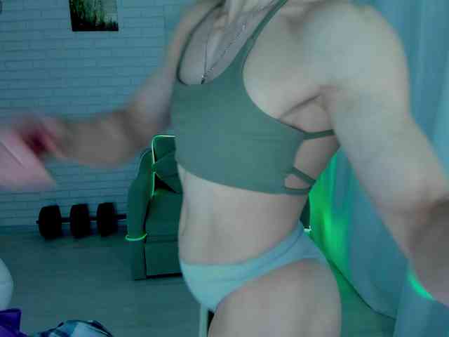 Lisa-Ray webcam
