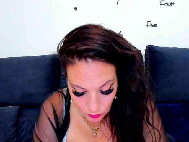 VanessaSquirt webcam