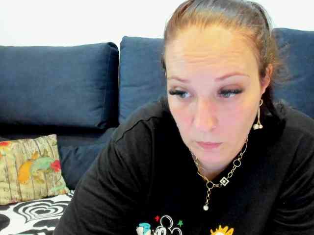 VanessaSquirt webcam