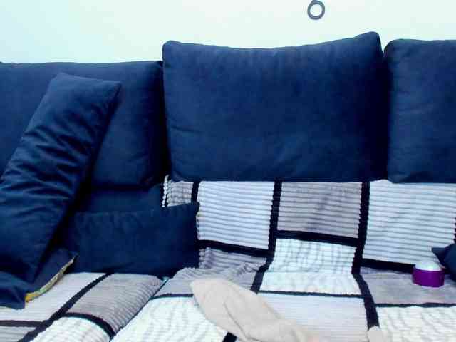 VanessaSquirt webcam