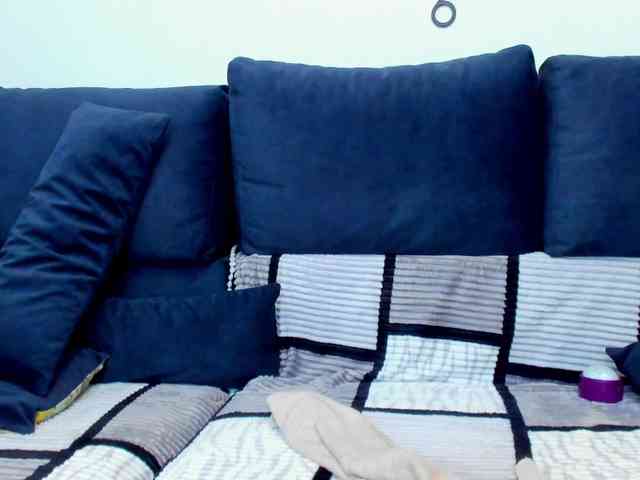 VanessaSquirt webcam