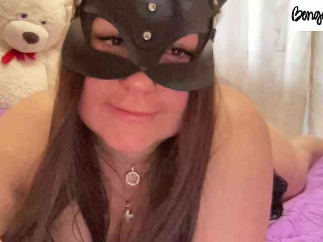 SweetStrawberry1 webcam