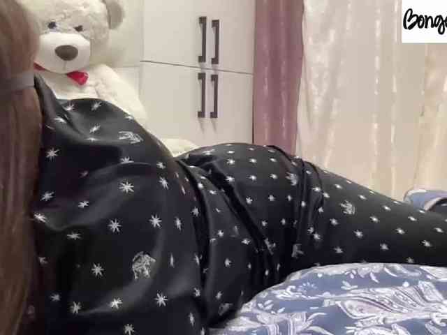 SweetStrawberry11 webcam