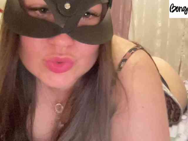 SweetStrawberry1 webcam