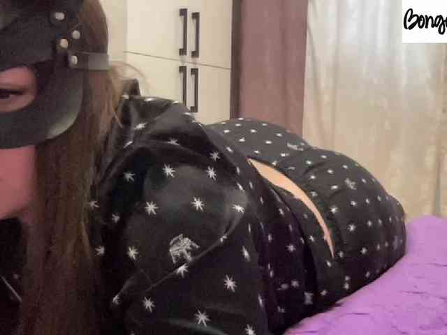 SweetStrawberry1 webcam