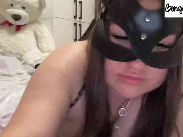 SweetStrawberry1 webcam