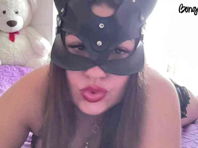 SweetStrawberry1 Live Webcam on BongaCams