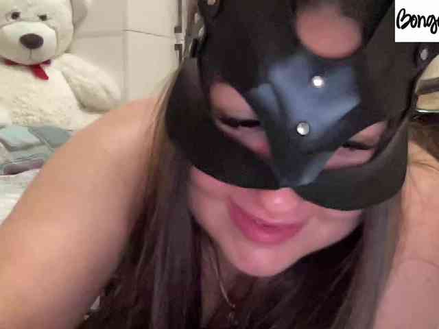 SweetStrawberry1 webcam