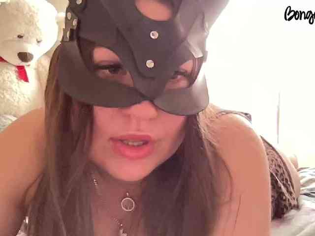 SweetStrawberry1 webcam