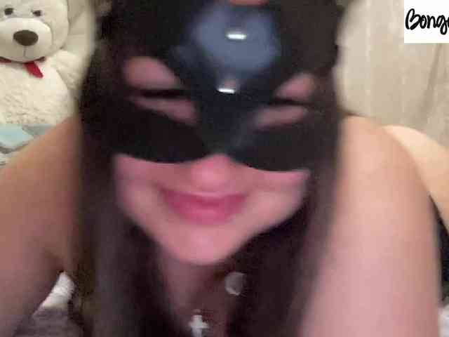 SweetStrawberry1 webcam